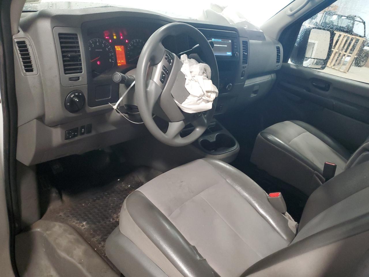 NISSAN NV1500 1500 S