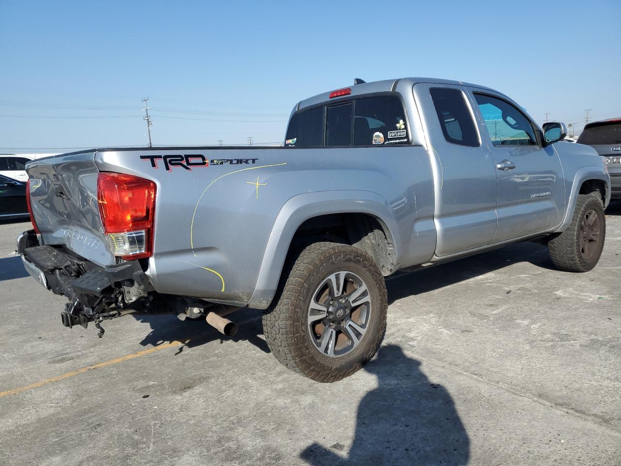 TOYOTA TACOMA ACCESS CAB