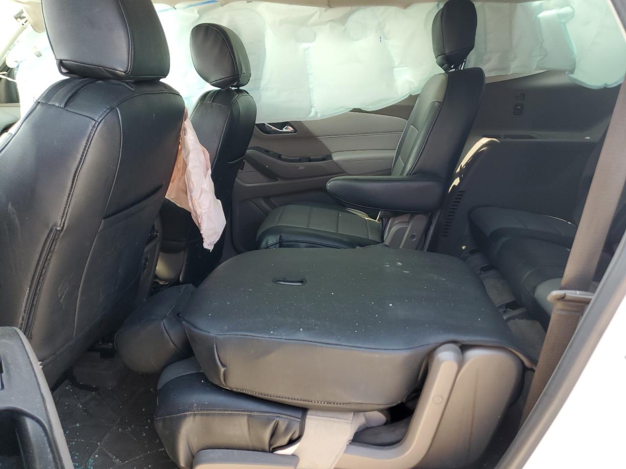 CHEVROLET TRAVERSE LT