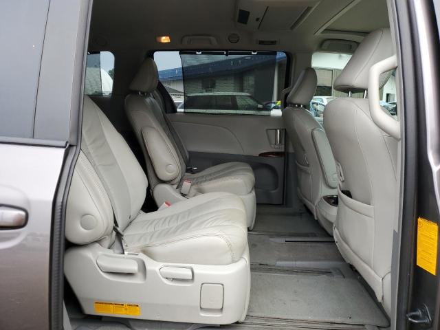 2011 TOYOTA SIENNA XLE - 5TDDK3DC2BS007999