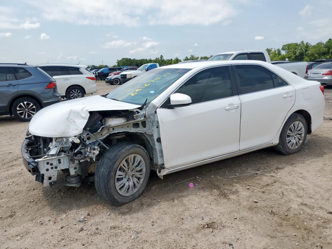 TOYOTA CAMRY L