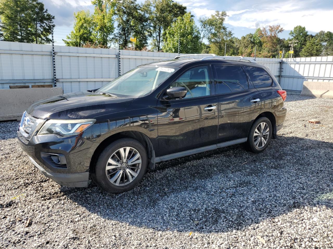 NISSAN PATHFINDER S