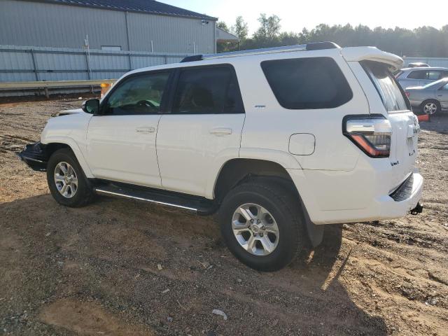 2019 TOYOTA 4RUNNER SR JTEBU5JR9K5715075