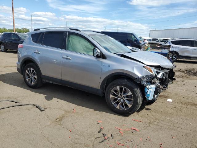 2018 TOYOTA RAV4 HV LE JTMRJREV5JD199022