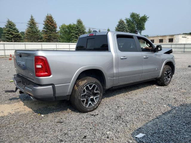 2025 RAM 1500 LARAM 1C6SRFJP9SN620601