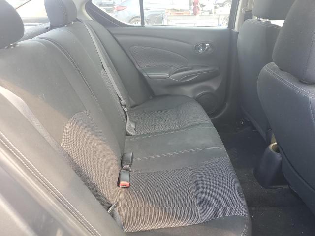 2018 NISSAN VERSA S 3N1CN7AP8JL812950