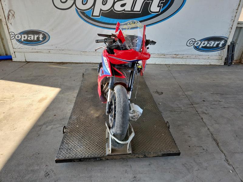 2024 HONDA CBR650 R - MLHRH1551R5000886