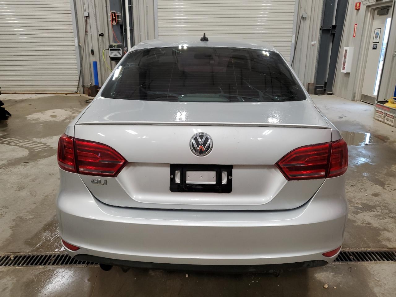 VOLKSWAGEN JETTA GLI