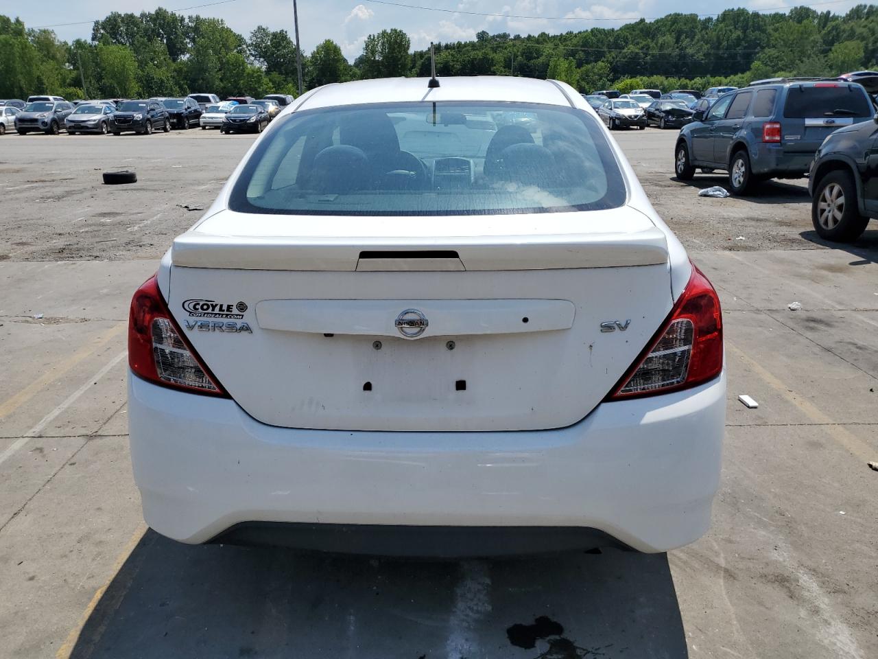 NISSAN VERSA S