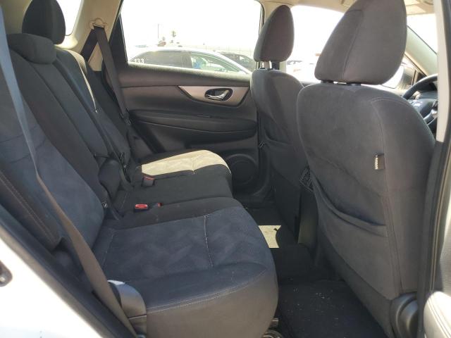 2016 NISSAN ROGUE S - KNMAT2MT3GP679839