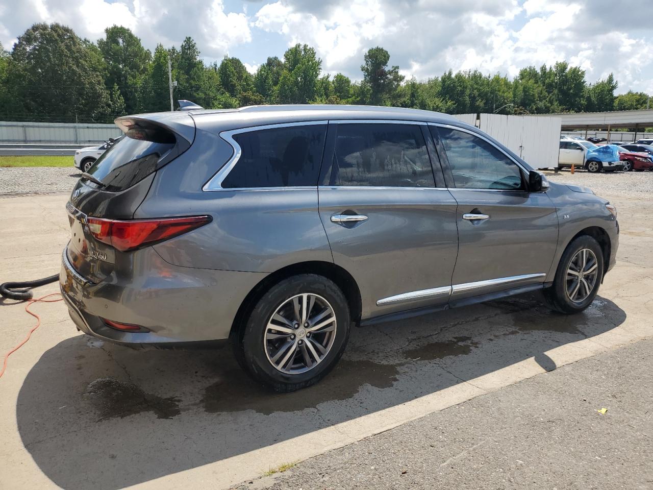 INFINITI QX60