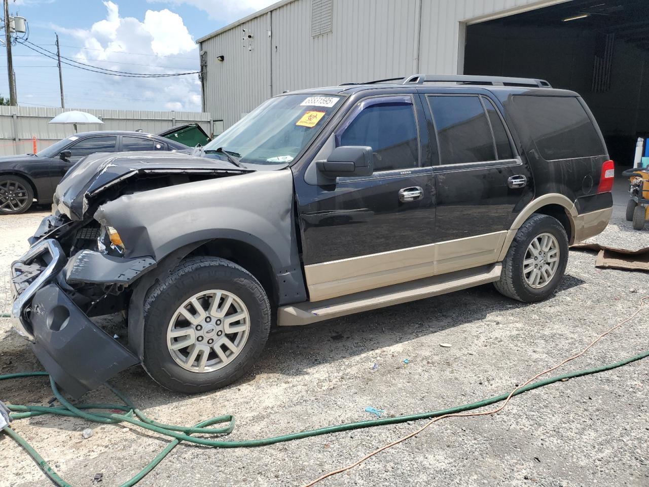 FORD EXPEDITION XLT