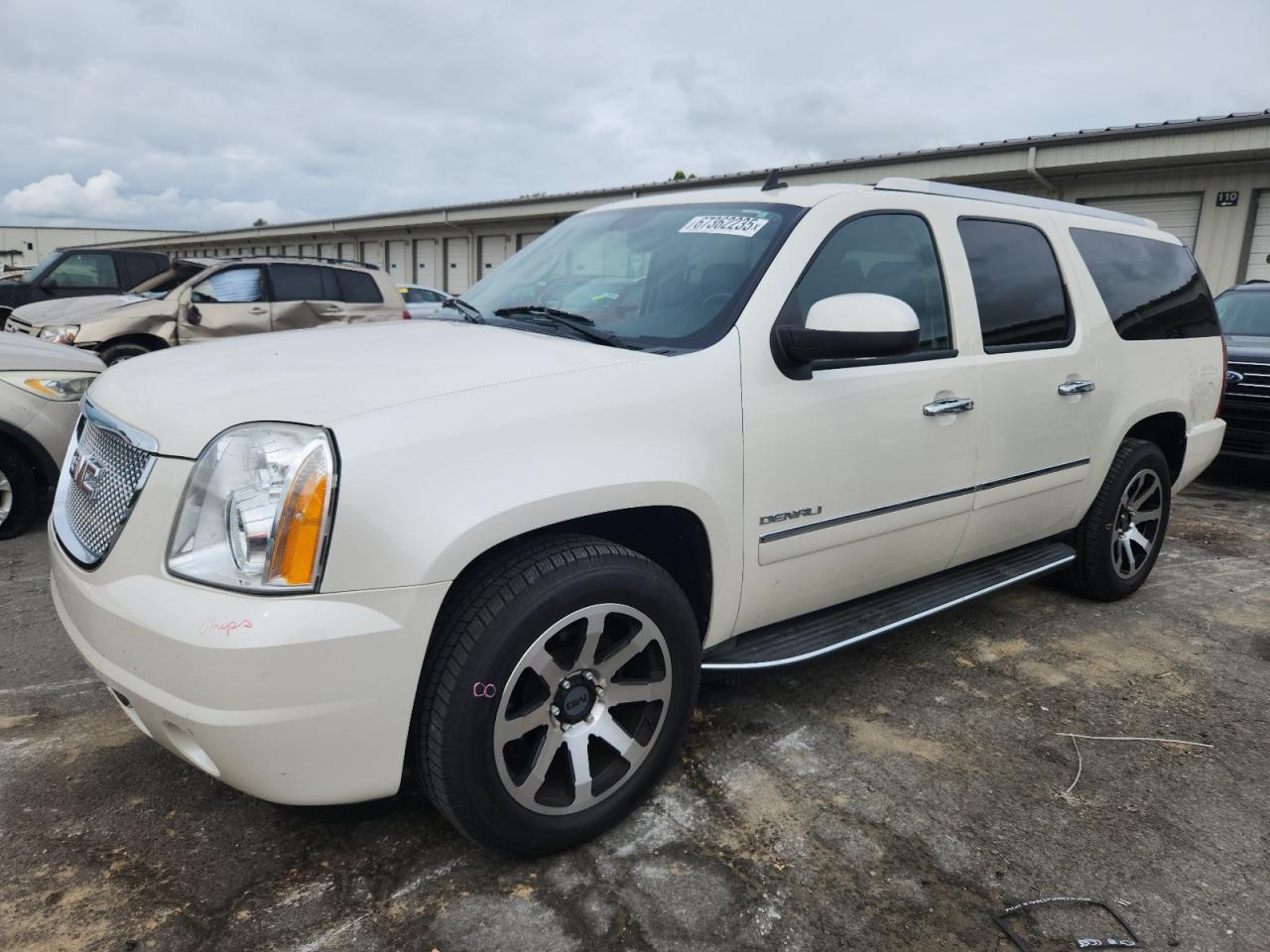 GMC YUKON DENALI