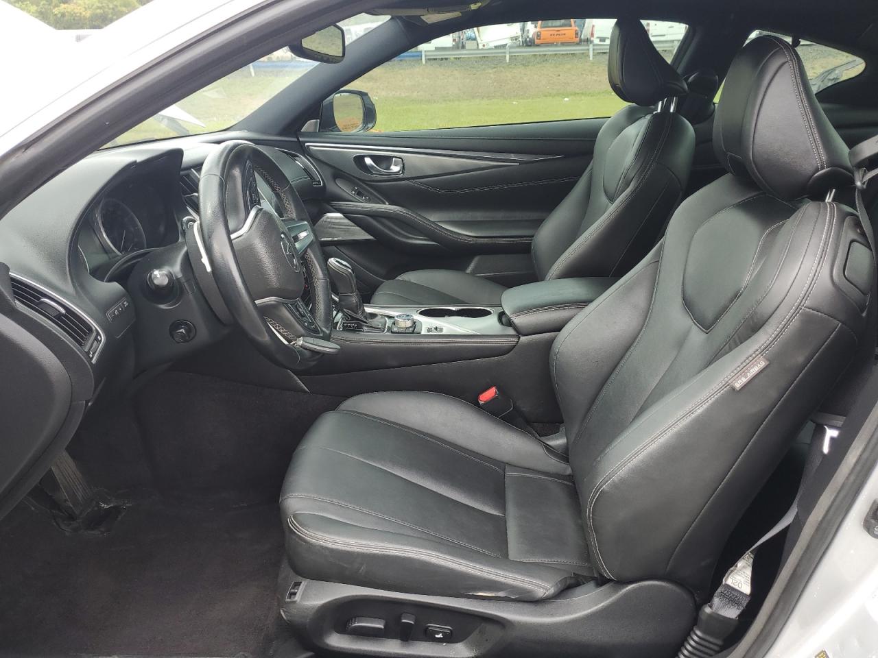 INFINITI Q60 PREMIUM