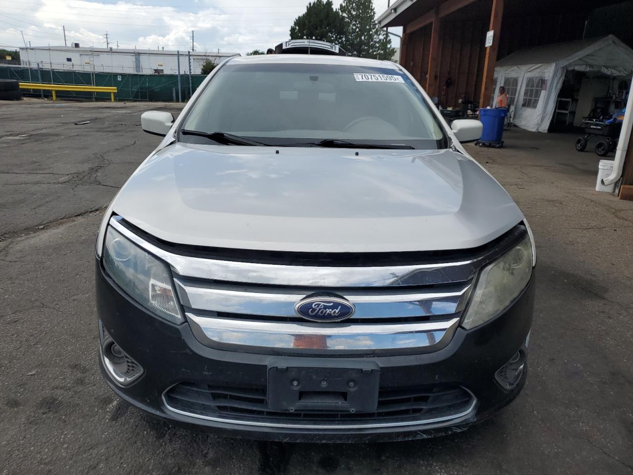 FORD FUSION SE