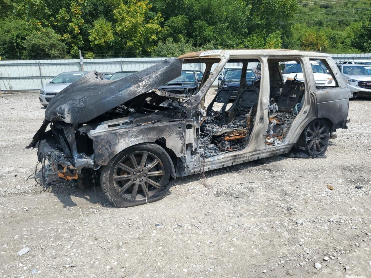 LAND ROVER RANGE ROVER HSE LUXURY