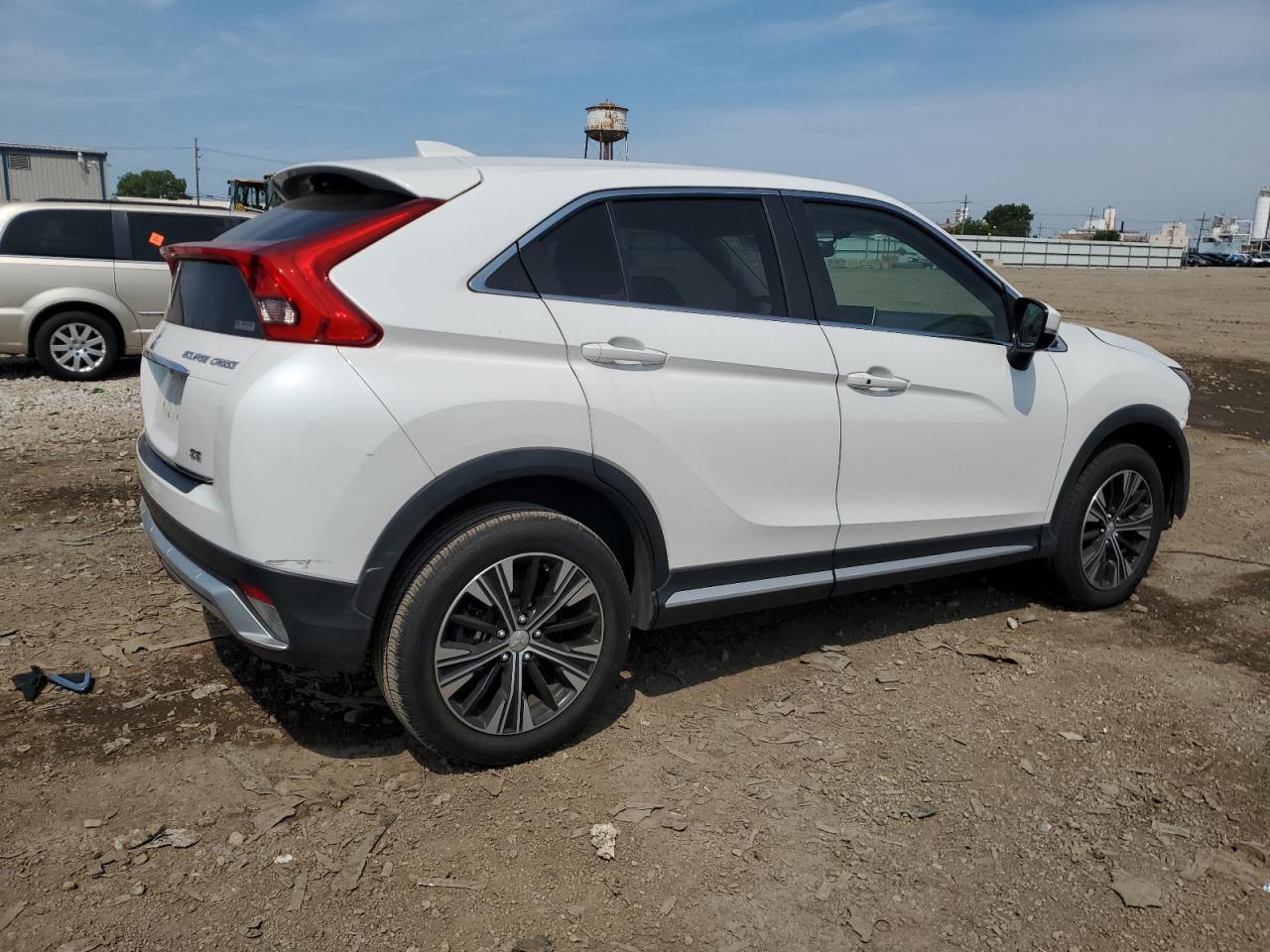 MITSUBISHI ECLIPSE SE