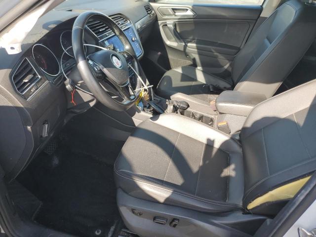 2018 VOLKSWAGEN TIGUAN SE 3VV3B7AXXJM164271