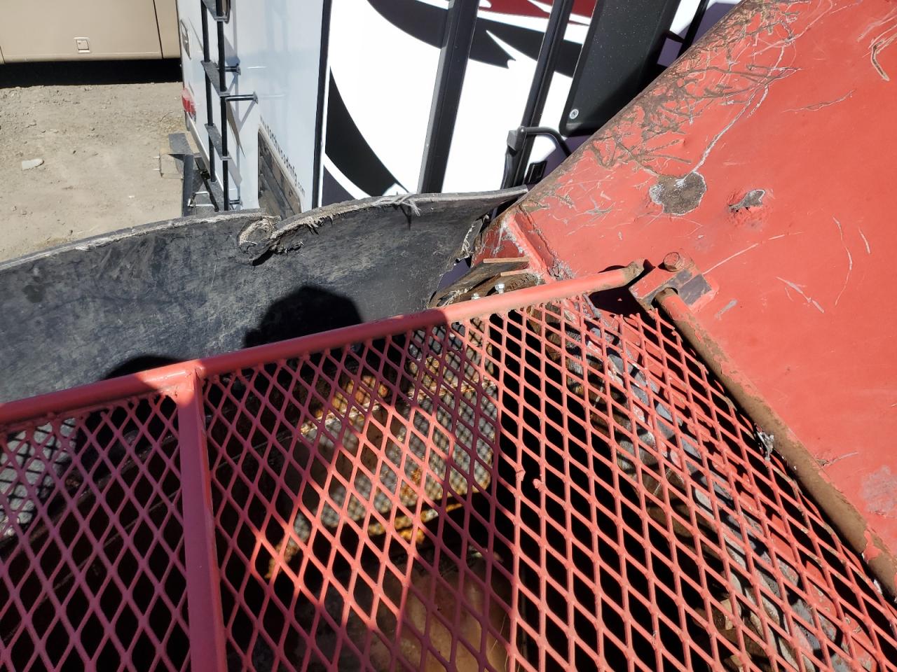 Lot #3240046499 1998 OTHER HEAVY EQUIPMENT TRAILER