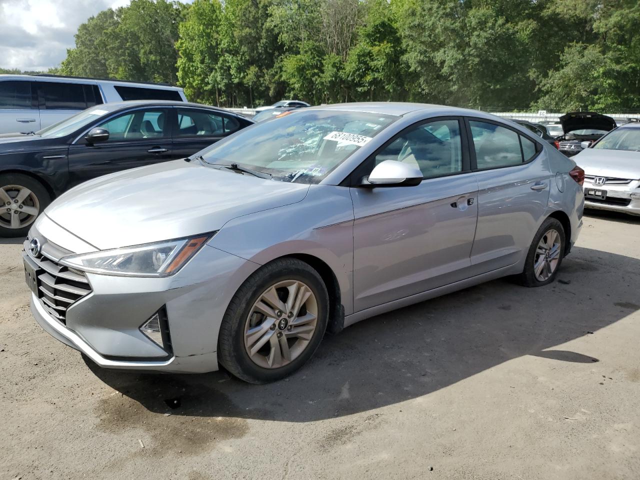 HYUNDAI ELANTRA SEL