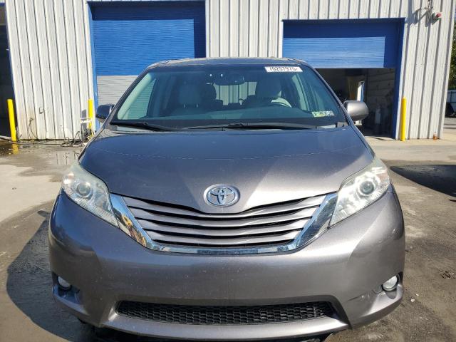 2015 TOYOTA SIENNA XLE 5TDYK3DC2FS688690