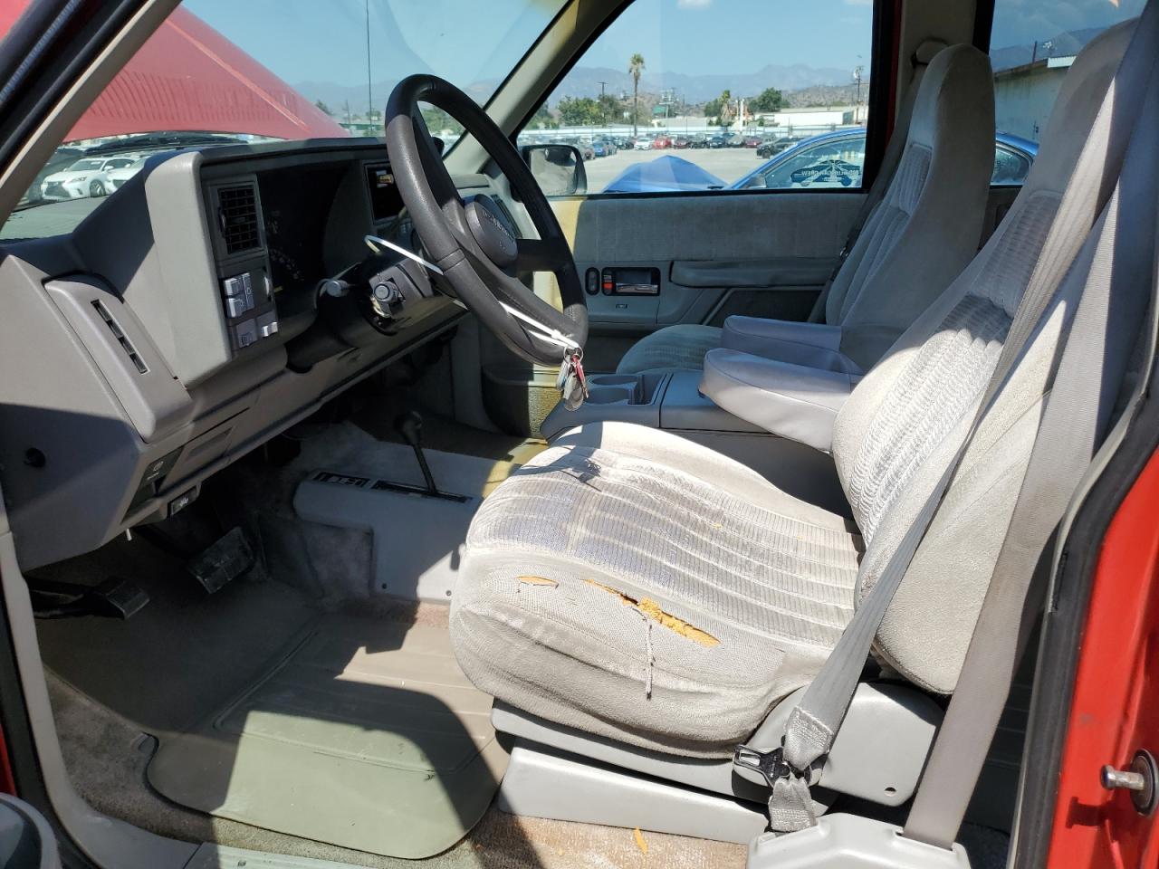 Lot #3232408870 1994 GMC SUBURBAN K