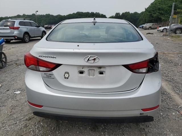 2015 HYUNDAI ELANTRA SE KMHDH4AE4FU352846
