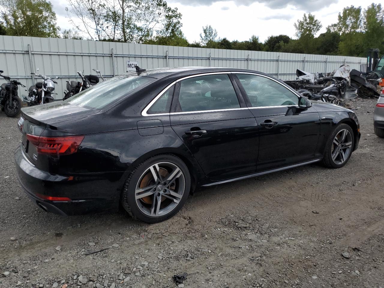 AUDI A4 PREMIUM PLUS