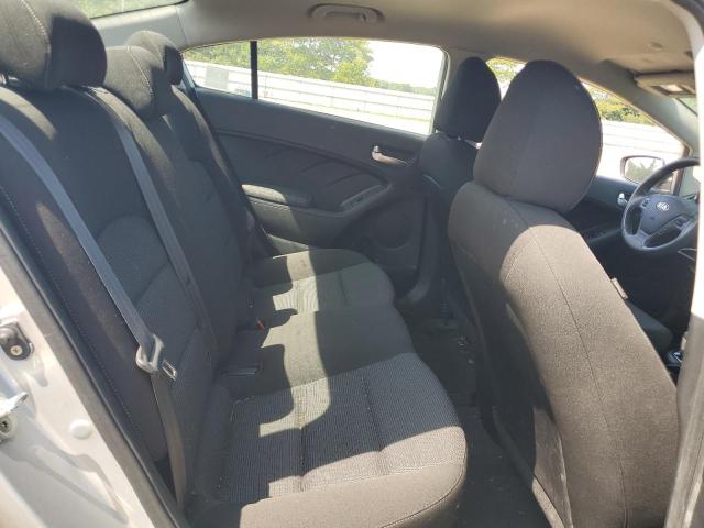 2017 KIA FORTE LX - 3KPFK4A70HE017391