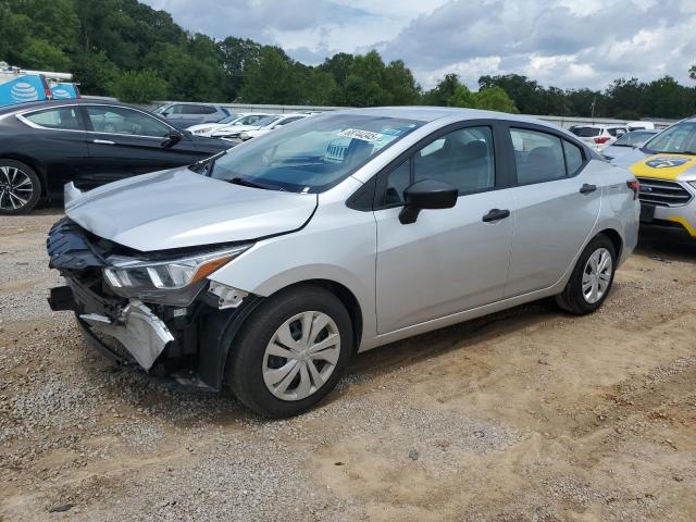 NISSAN VERSA S