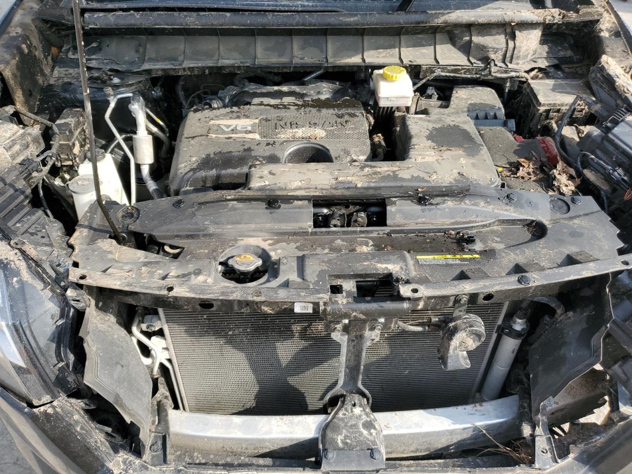 NISSAN PATHFINDER SL