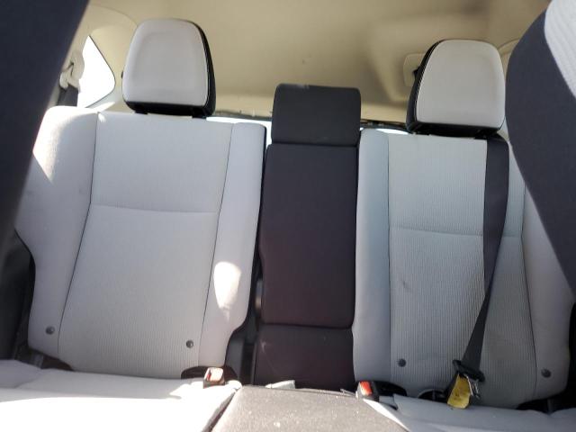 2018 TOYOTA RAV4 ADVEN JTMRFREV8JJ258616