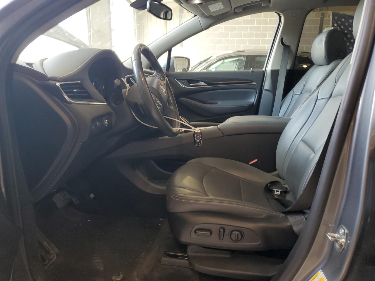 BUICK ENCLAVE ESSENCE