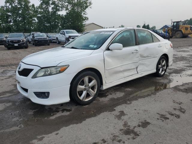 TOYOTA CAMRY BASE