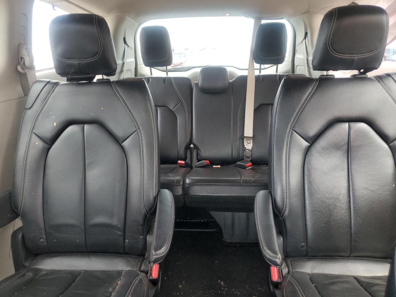 CHRYSLER PACIFICA TOURING L