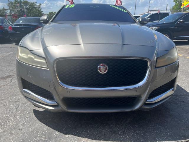 2017 JAGUAR XF PREMIUM SAJBD4BN5HCY42552