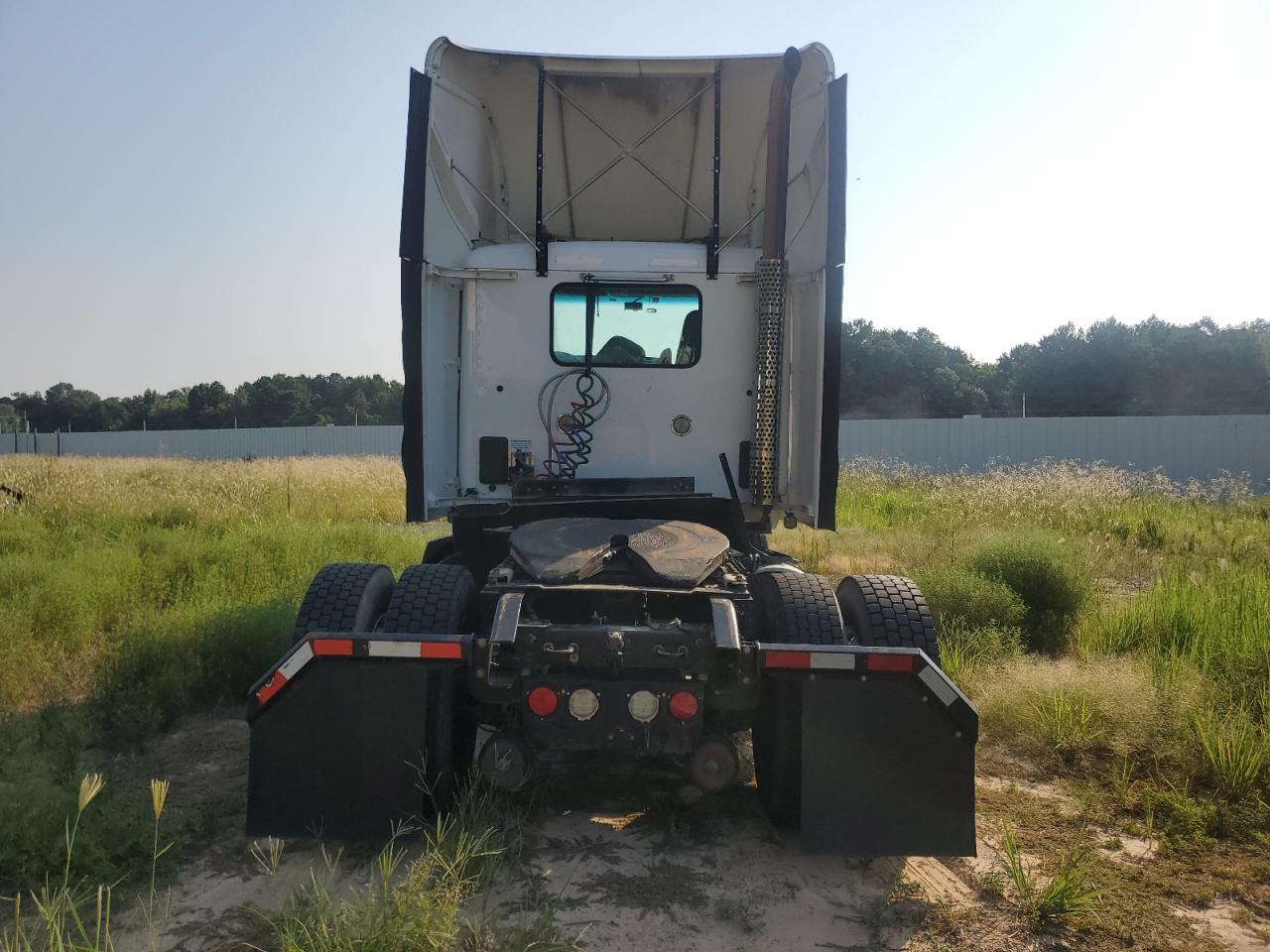 Lot #3285592311 2016 KENWORTH T680