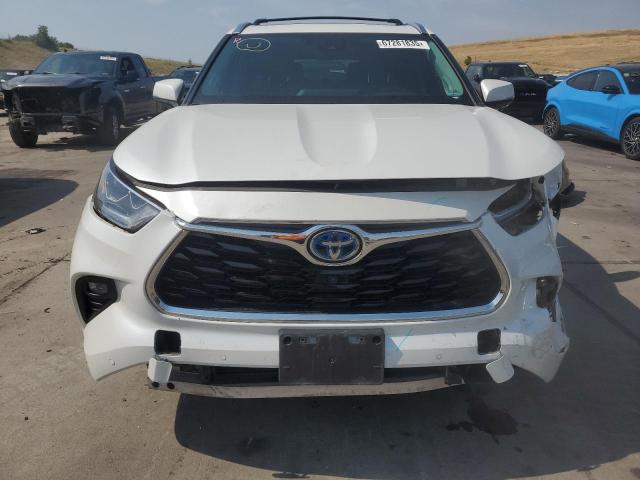 2022 TOYOTA HIGHLANDER - 5TDEBRCH7NS074588