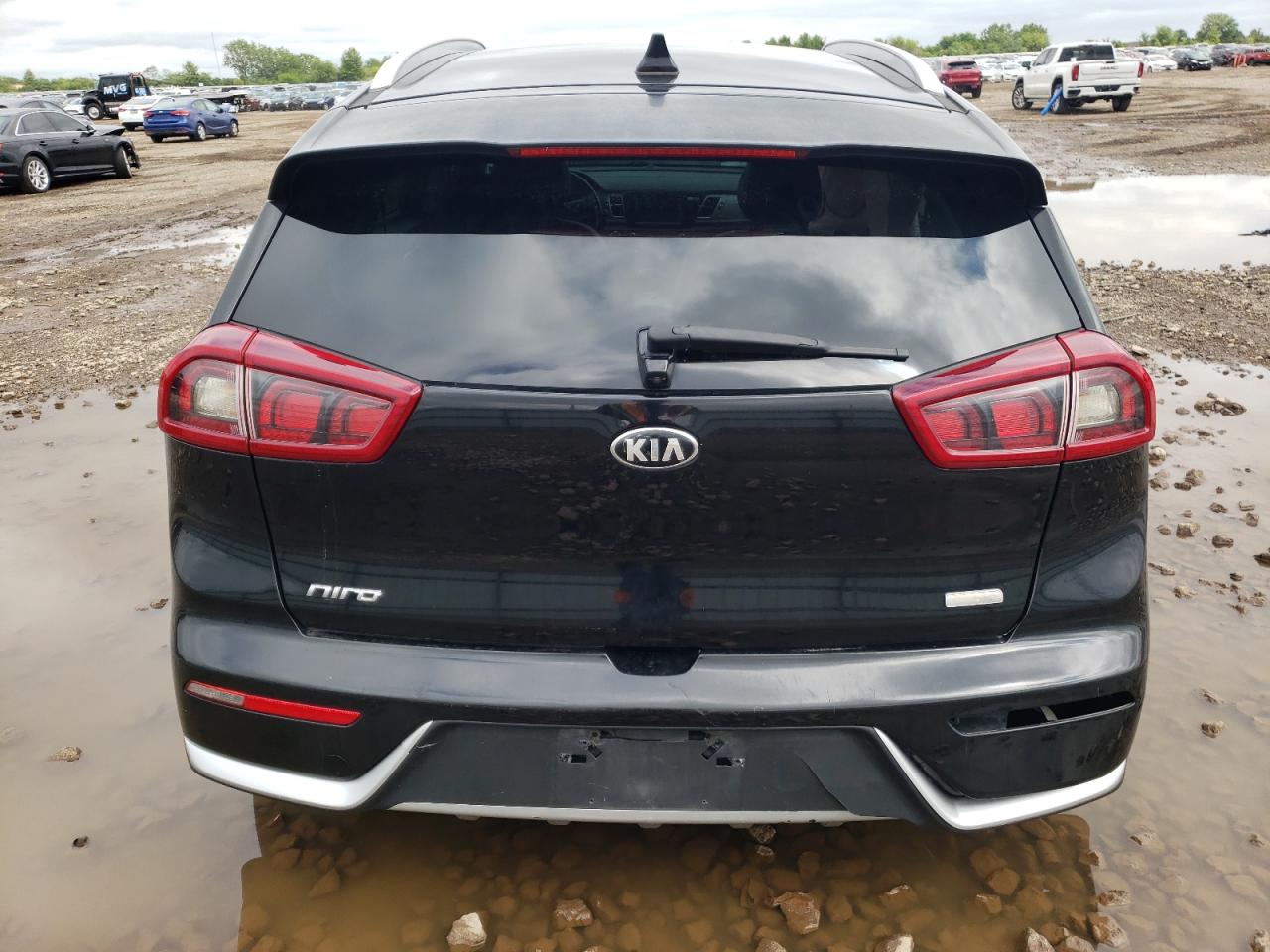 KIA NIRO EX
