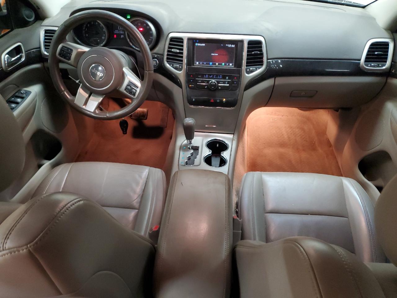 JEEP GRAND CHEROKEE LAREDO