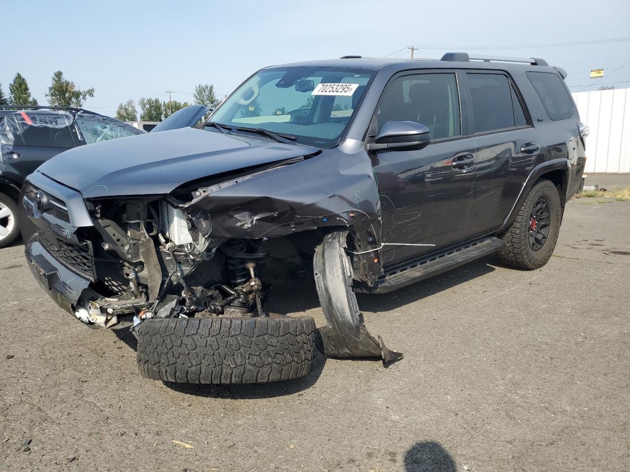 TOYOTA 4RUNNER SR5/SR5 PREMIUM