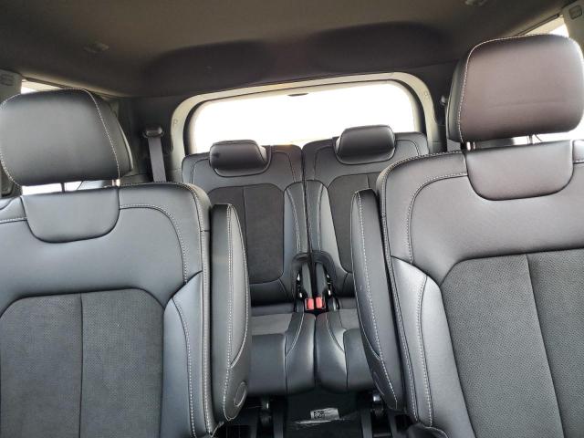 2025 JEEP GRAND CHER 1C4RJKAG5S8680302