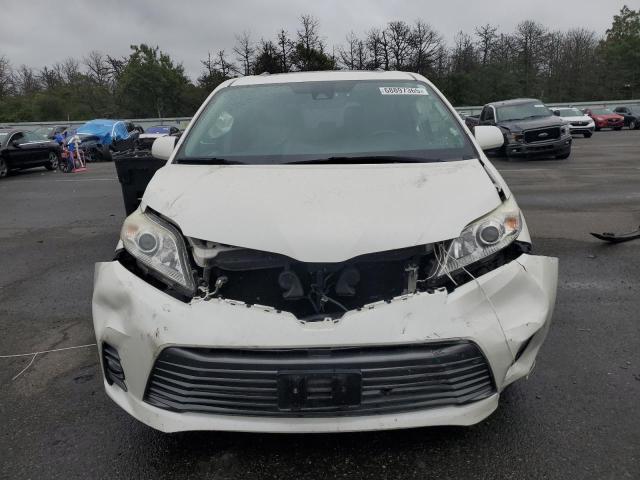 2018 TOYOTA SIENNA XLE 5TDDZ3DC6JS189989