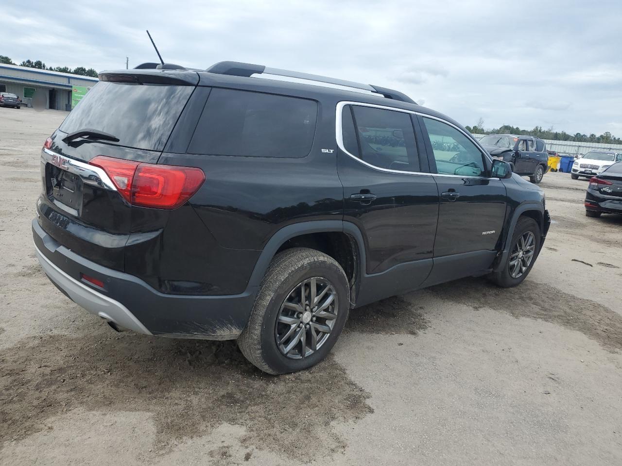 GMC ACADIA SLT-1