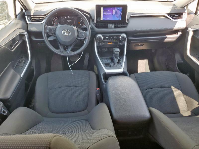 2024 TOYOTA RAV4 LE 2T3G1RFV0RC411119