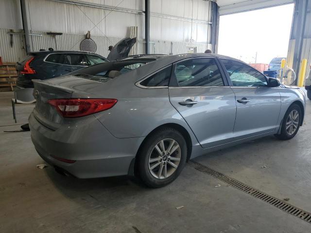 2015 HYUNDAI SONATA SE 5NPE24AF0FH092572