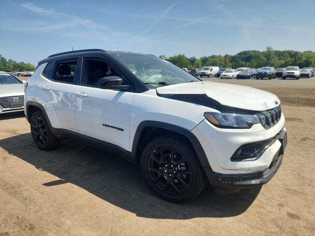 2022 JEEP COMPASS LA 3C4NJDBB9NT185832