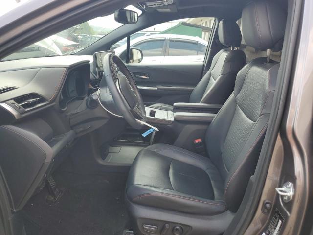 2021 TOYOTA SIENNA XSE 5TDXRKEC2MS073084