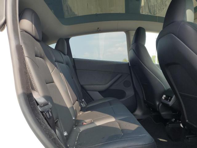 2024 TESLA MODEL Y 7SAYGDEF0RA312272