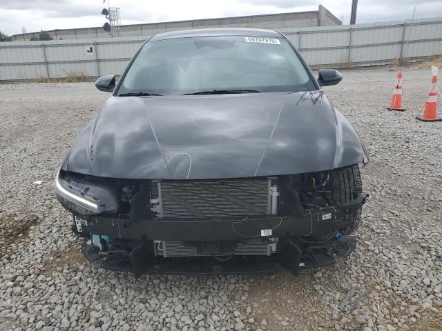 2025 HYUNDAI ELANTRA BL KMHLM4DJ4SU153435